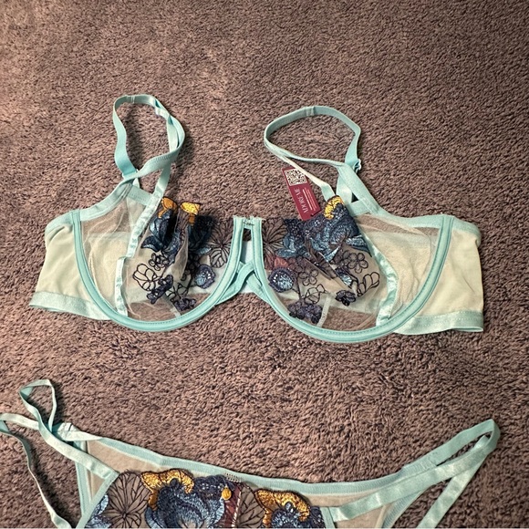 NWT Adore Me Jayda Unlined Balconette Bra and Panty set - Picture 4 of 7